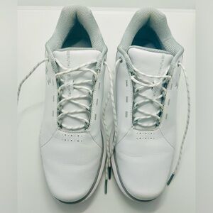 Womens Under Armour golf shoes